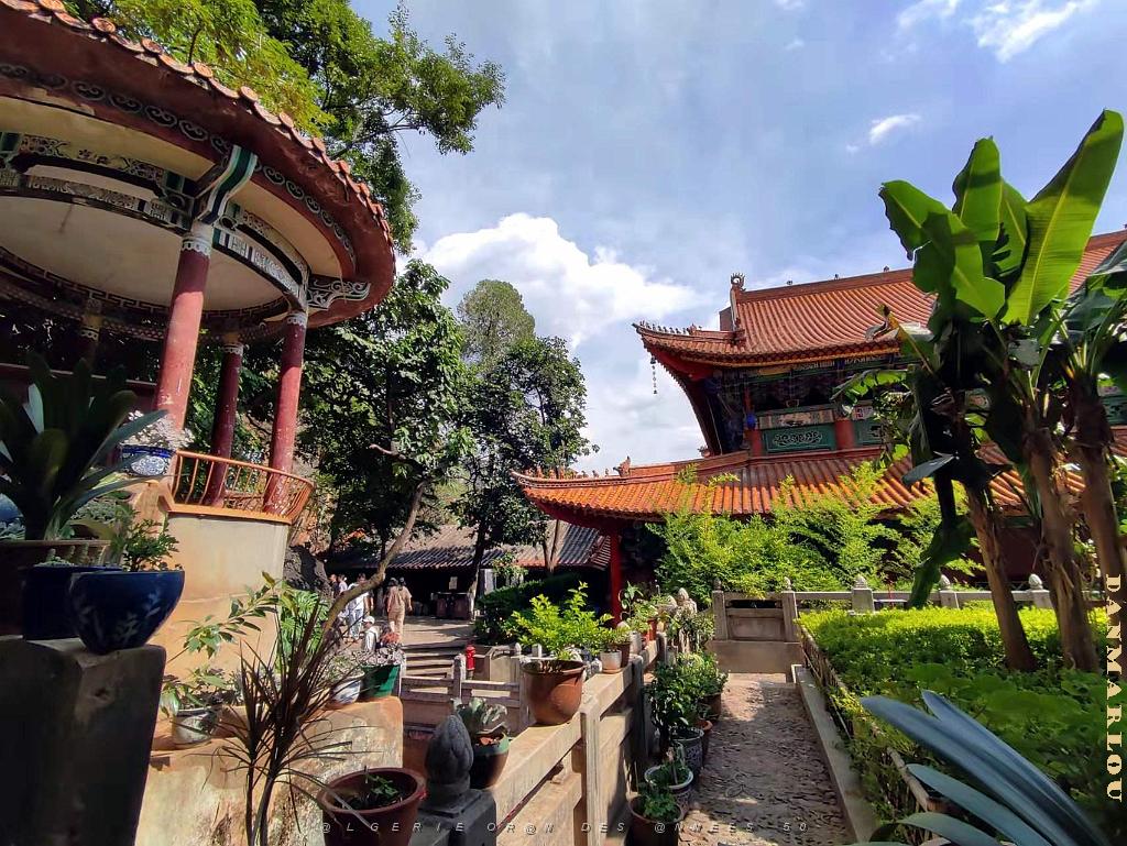 KUNMING - Temple YUANTONG - 45.jpg